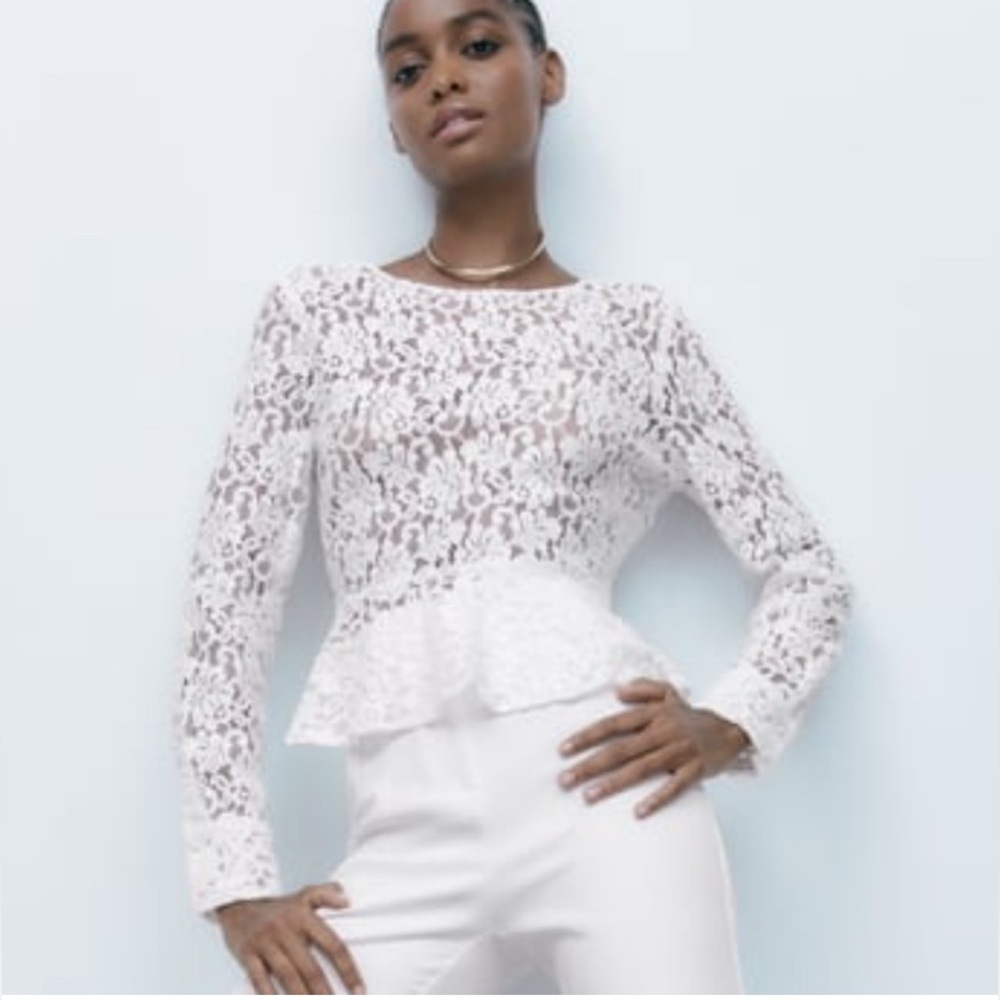 NWT ZARA LACE PEPLUM TOP